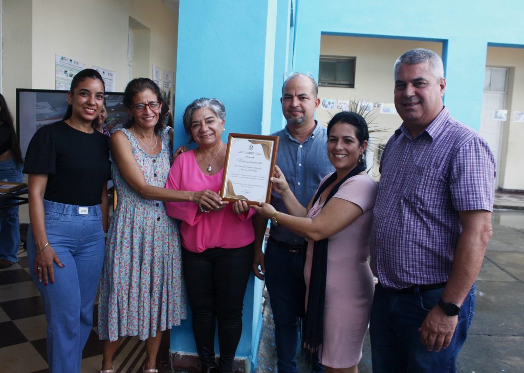 La UNISS, la delegación territorial del CITMA y el Gobierno Provincial reconocieron el liderazgo nacional del CEEPI.