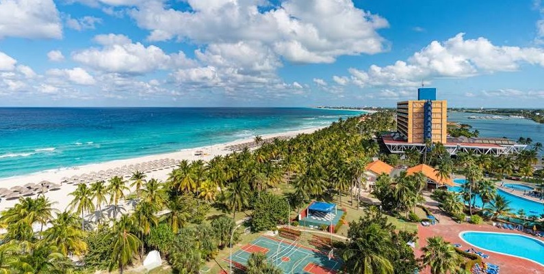 De todas las modalidades turísticas que se pueden disfrutar en la isla, turismo de sol y playa es, sin dudas, la preferida por los visitantes foráneos.